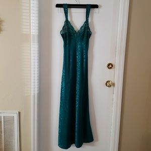 Victoria's Secret Long Silky Lace Slip/Lingerie Sm